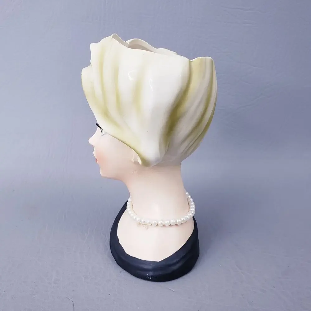 Lady Head Vase 5.5